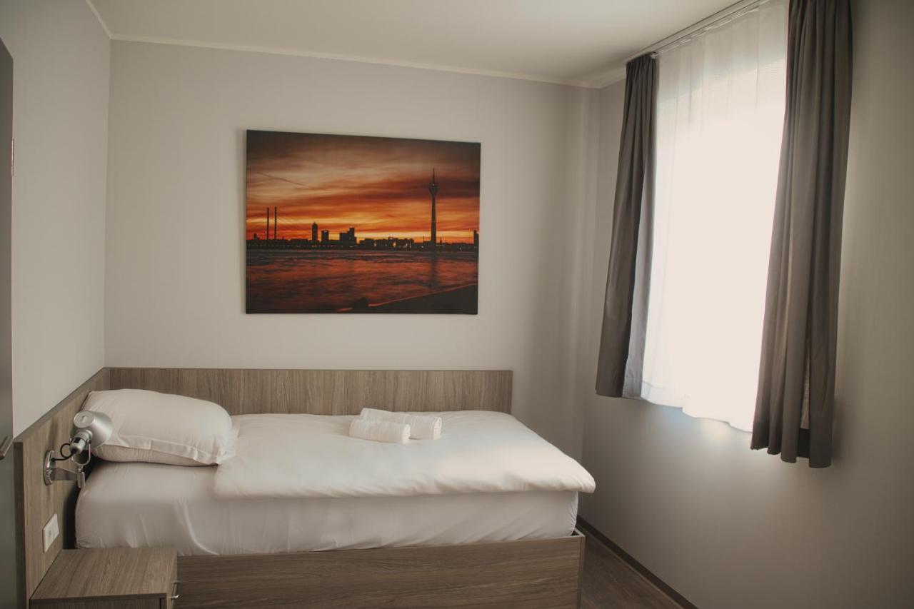 Landgasthof Kelzenberg Juchen Екстер'єр фото